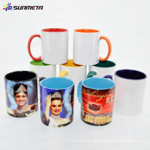 Sublimação 11oz Inner e lidar com cor caneca de cerâmica feita na China a preço baixo Atacado